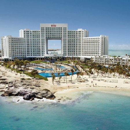 Отель Riu Palace Peninsula Канкун Экстерьер фото